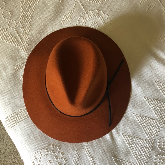 Hat - Picture 2 of 2